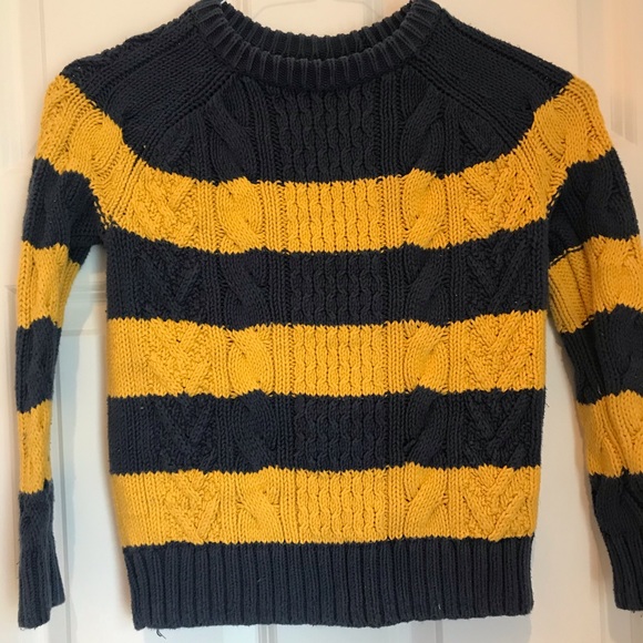 GAP Other - 🌼🌼Boys gap sweater size S